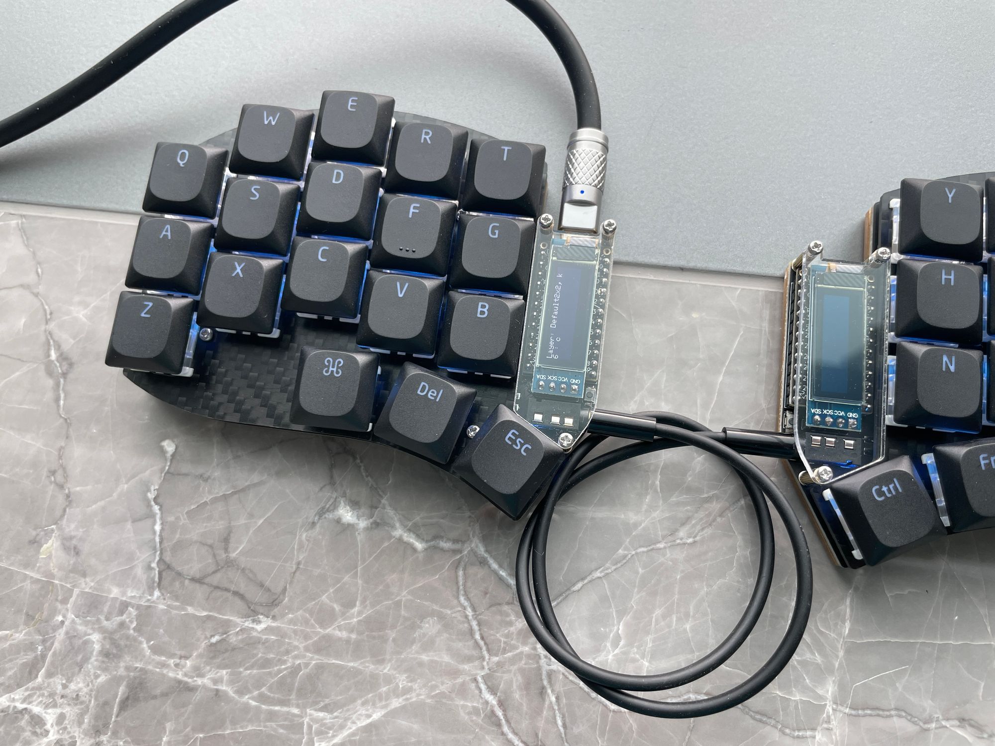 Swoop Keyboard with RGB LEDs and OLED display